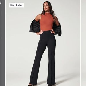 Spanx The Perfect Pant Hi-Rise Flare Petit in Black size XS